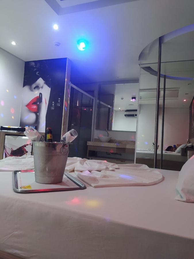 Motel La Folia Ribeirão Preto Εξωτερικό φωτογραφία