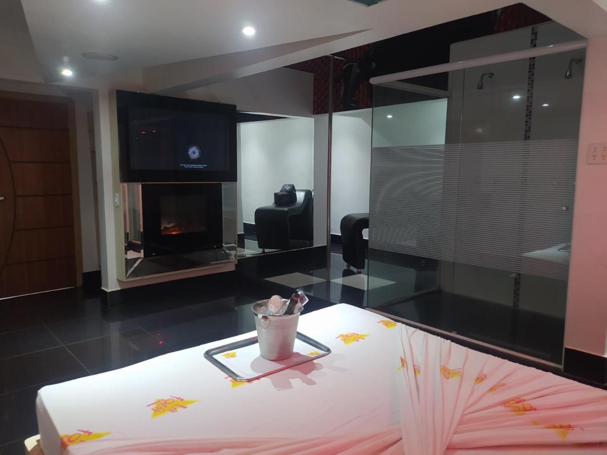 Motel La Folia Ribeirão Preto Εξωτερικό φωτογραφία