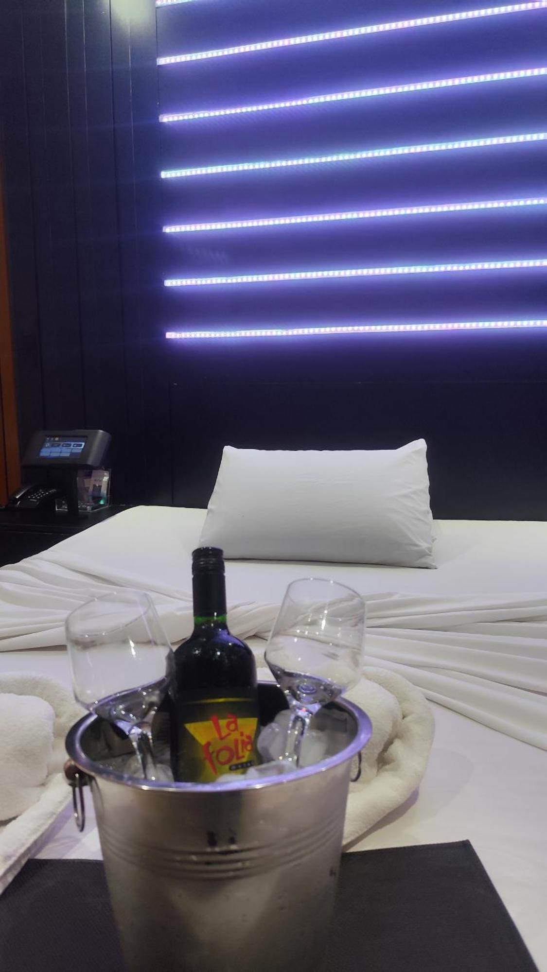 Motel La Folia Ribeirão Preto Εξωτερικό φωτογραφία